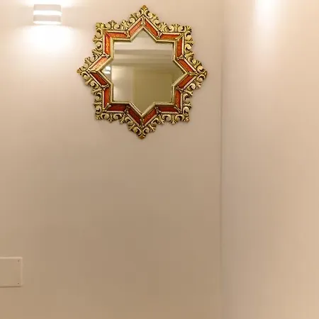 Santa Lucia Apartment *